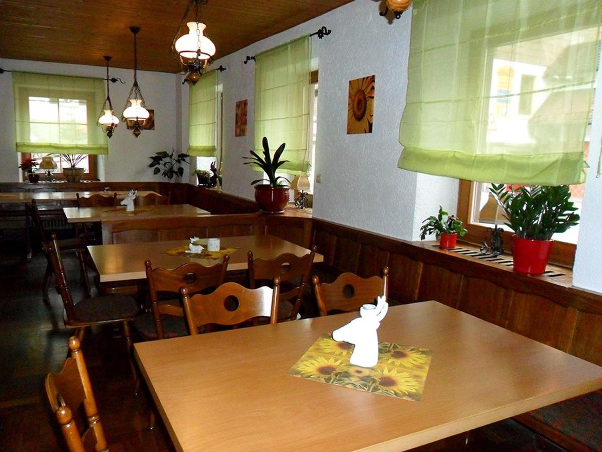 Hotel Hirsch Seebach Eksteriør bilde